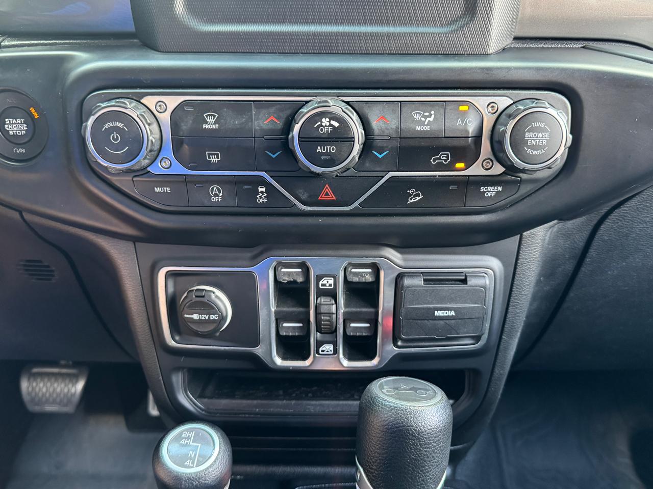 Jeep Wrangler Unlimited Sahara 2019