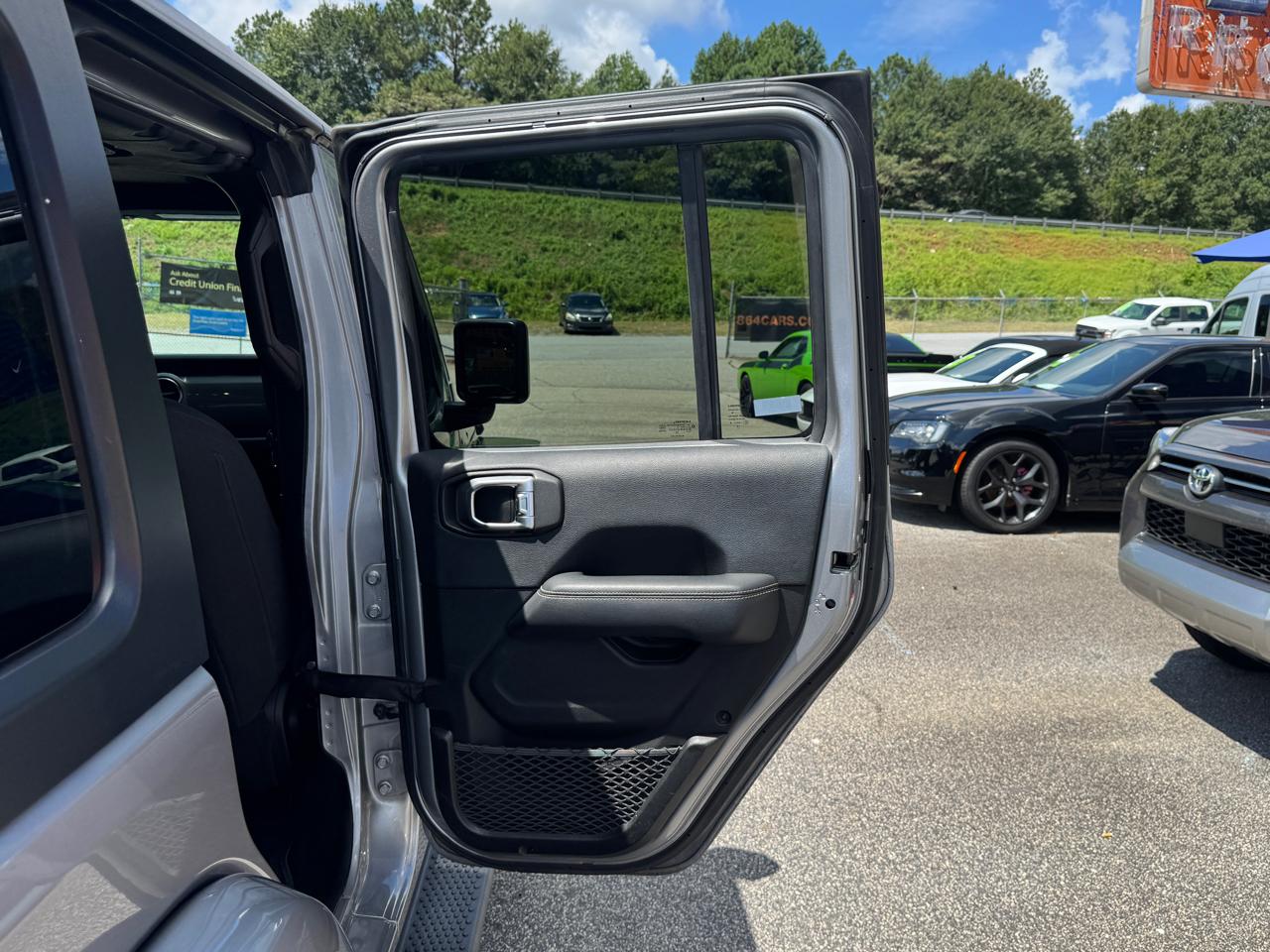 Jeep Wrangler Unlimited Sahara 2019