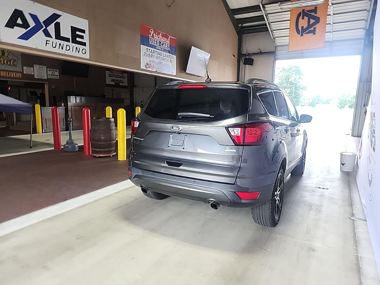 Ford Escape SEL FWD 2019