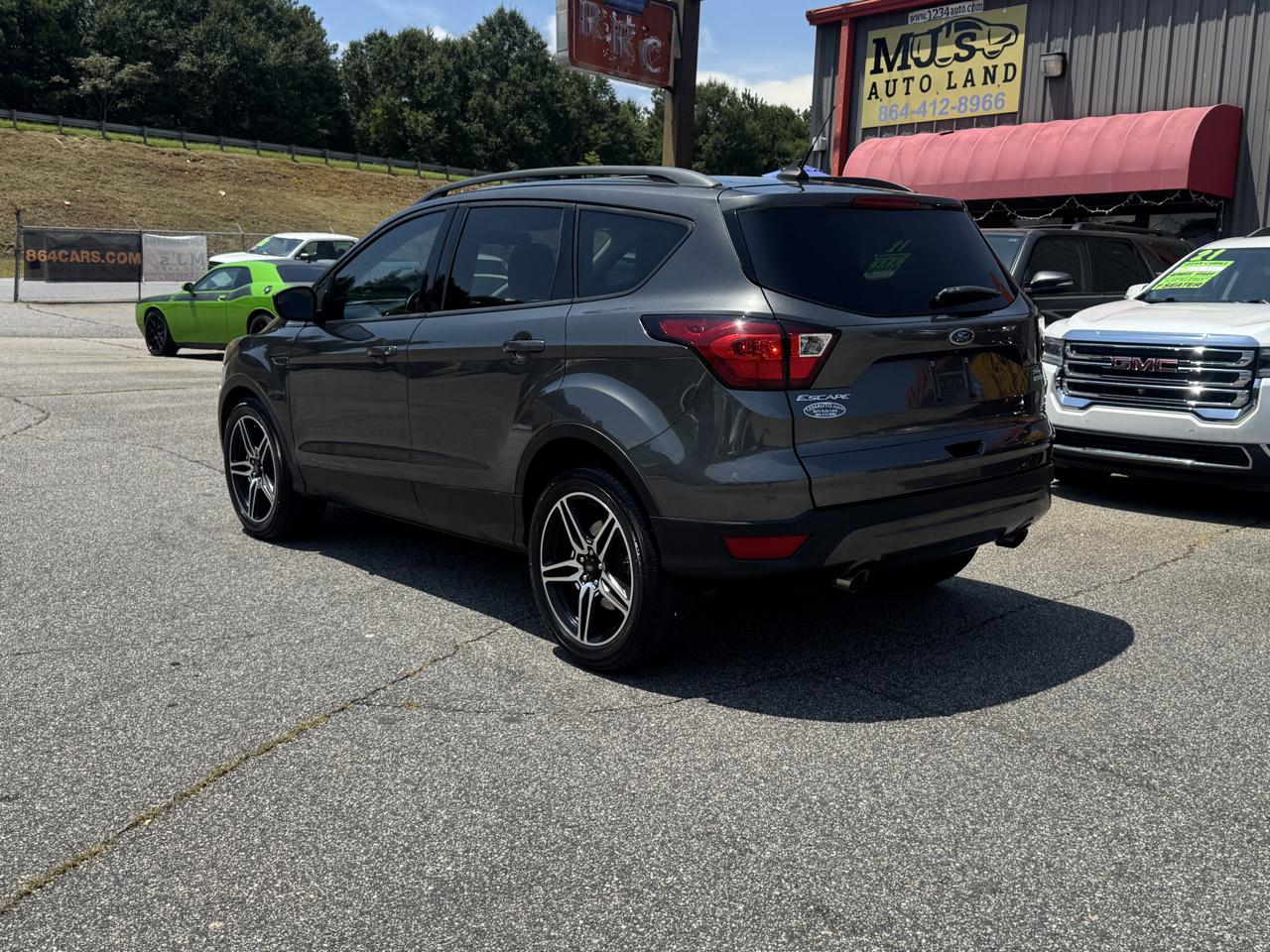 Ford Escape SEL FWD 2019