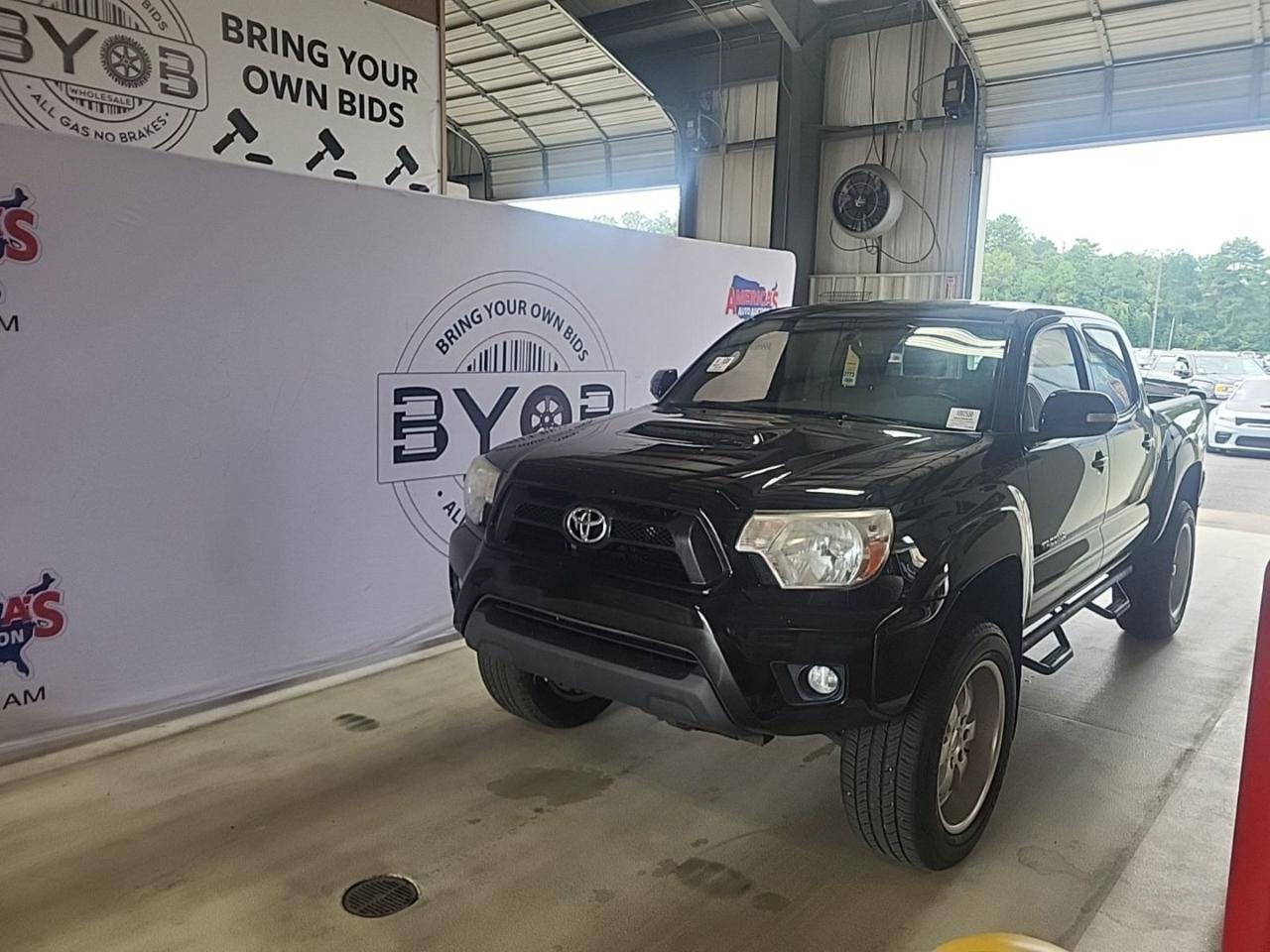 Toyota Tacoma Double Cab V6 4WD 2013