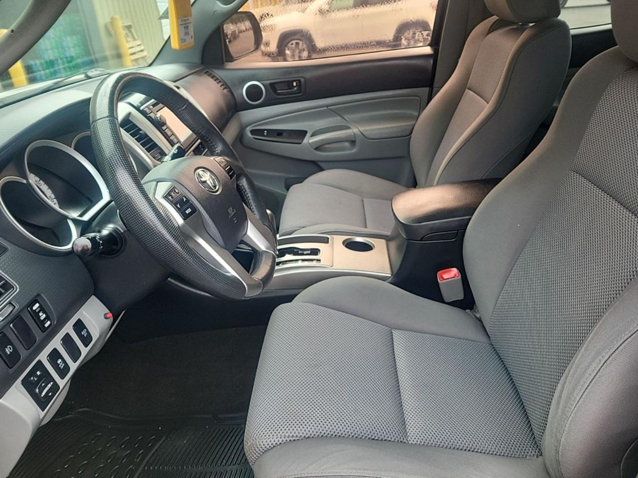 Toyota Tacoma Double Cab V6 4WD 2013