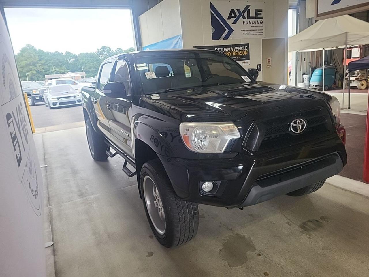 Toyota Tacoma Double Cab V6 4WD 2013