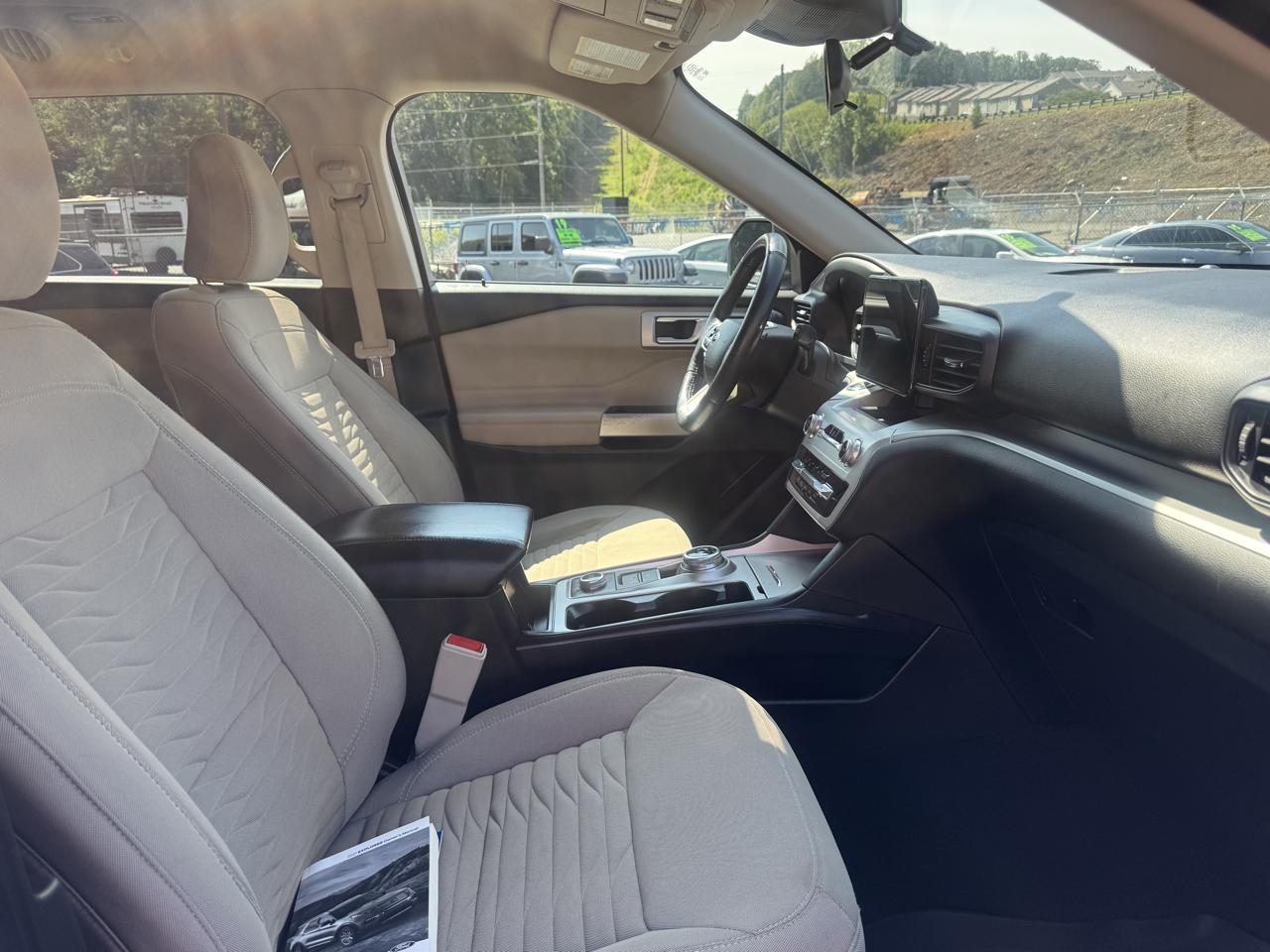Ford Explorer  2021