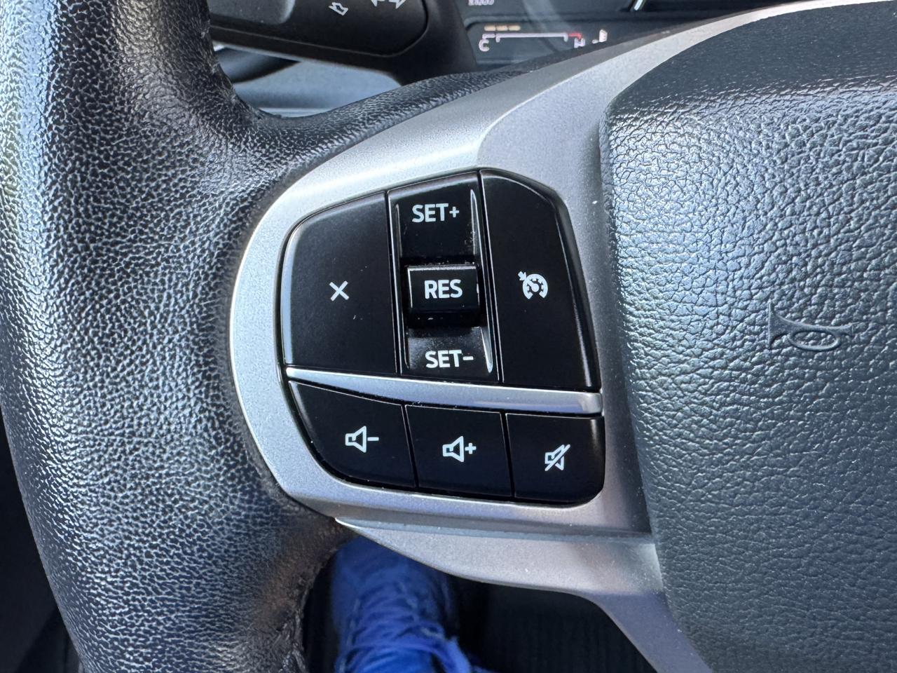 Ford Explorer  2021