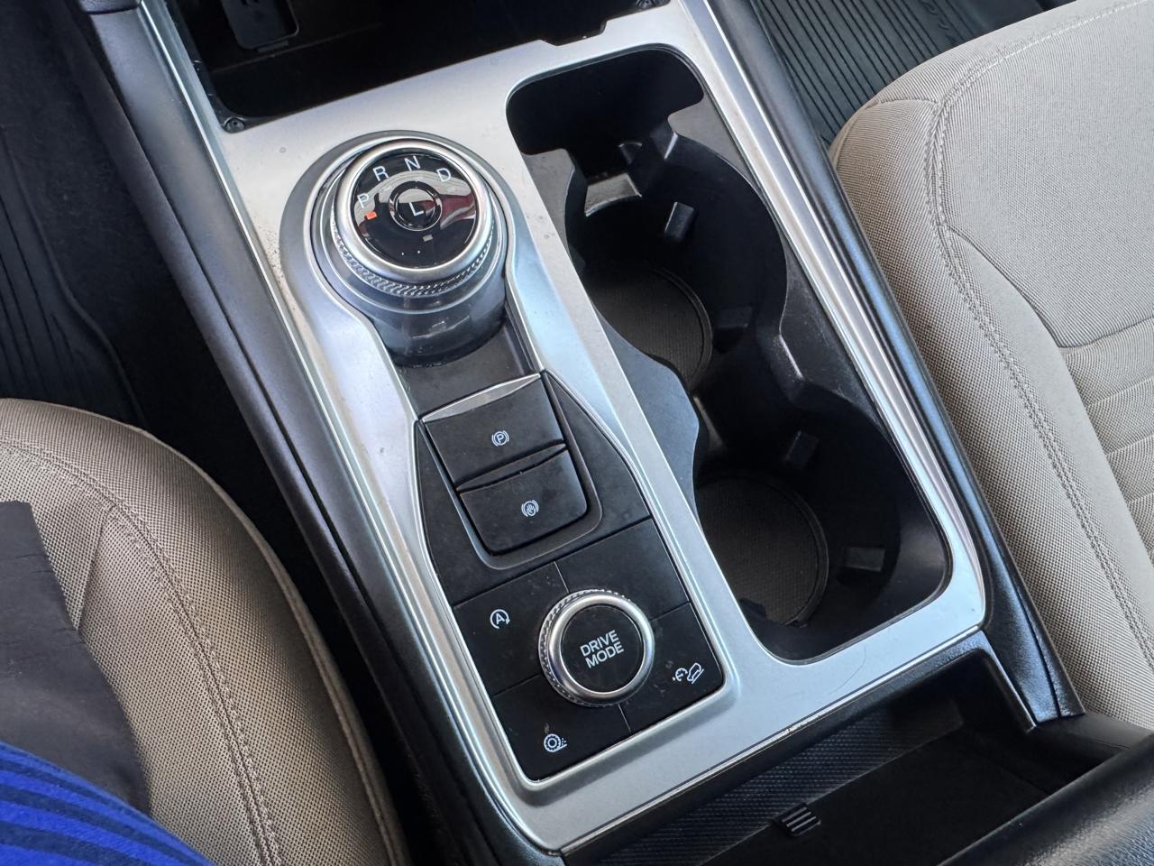 Ford Explorer  2021