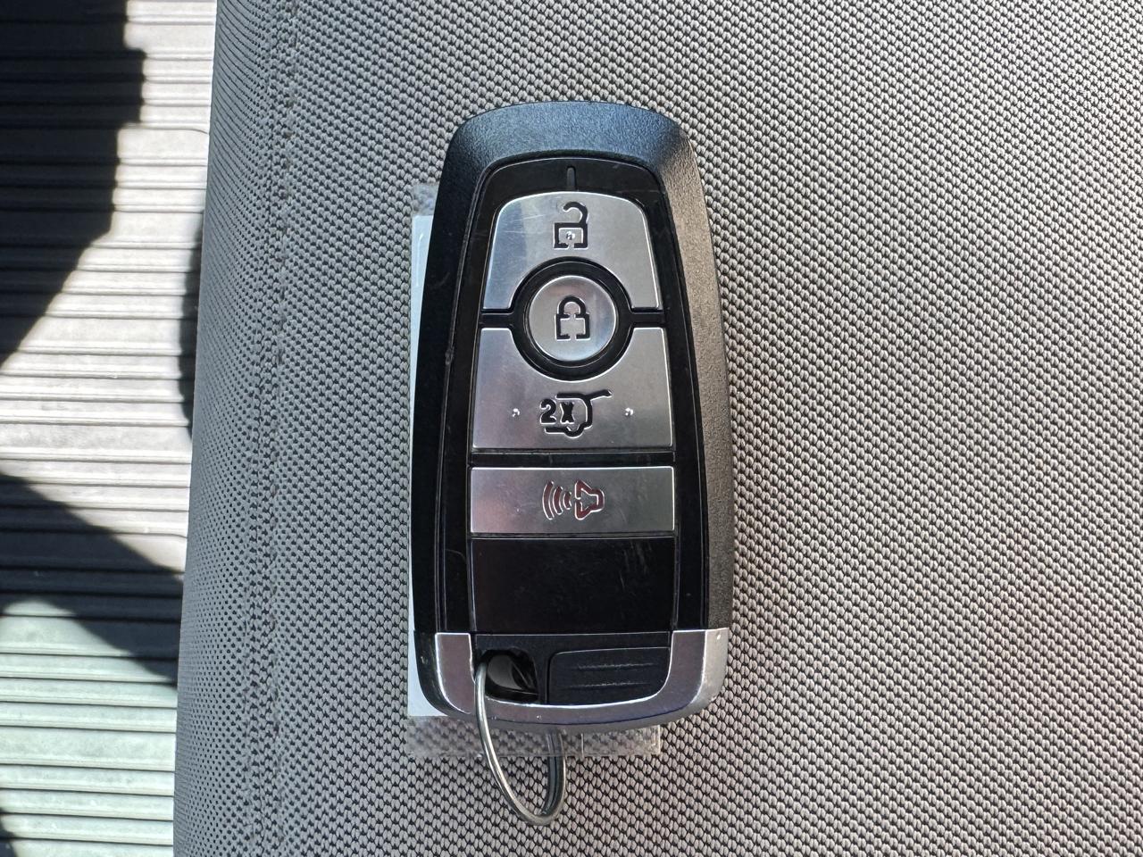 Ford Explorer  2021