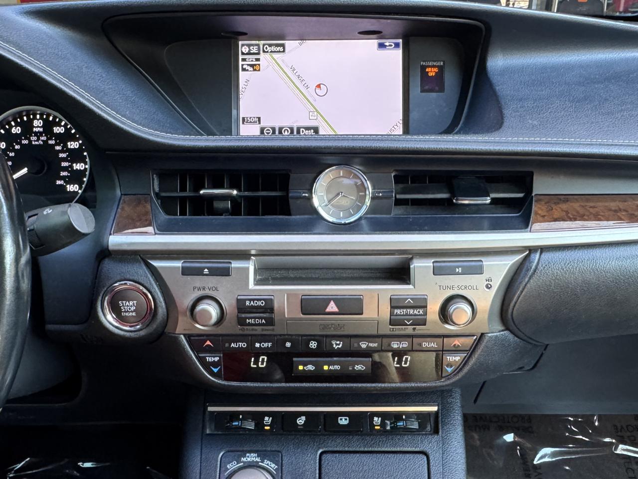 Lexus ES 350 Sedan 2015