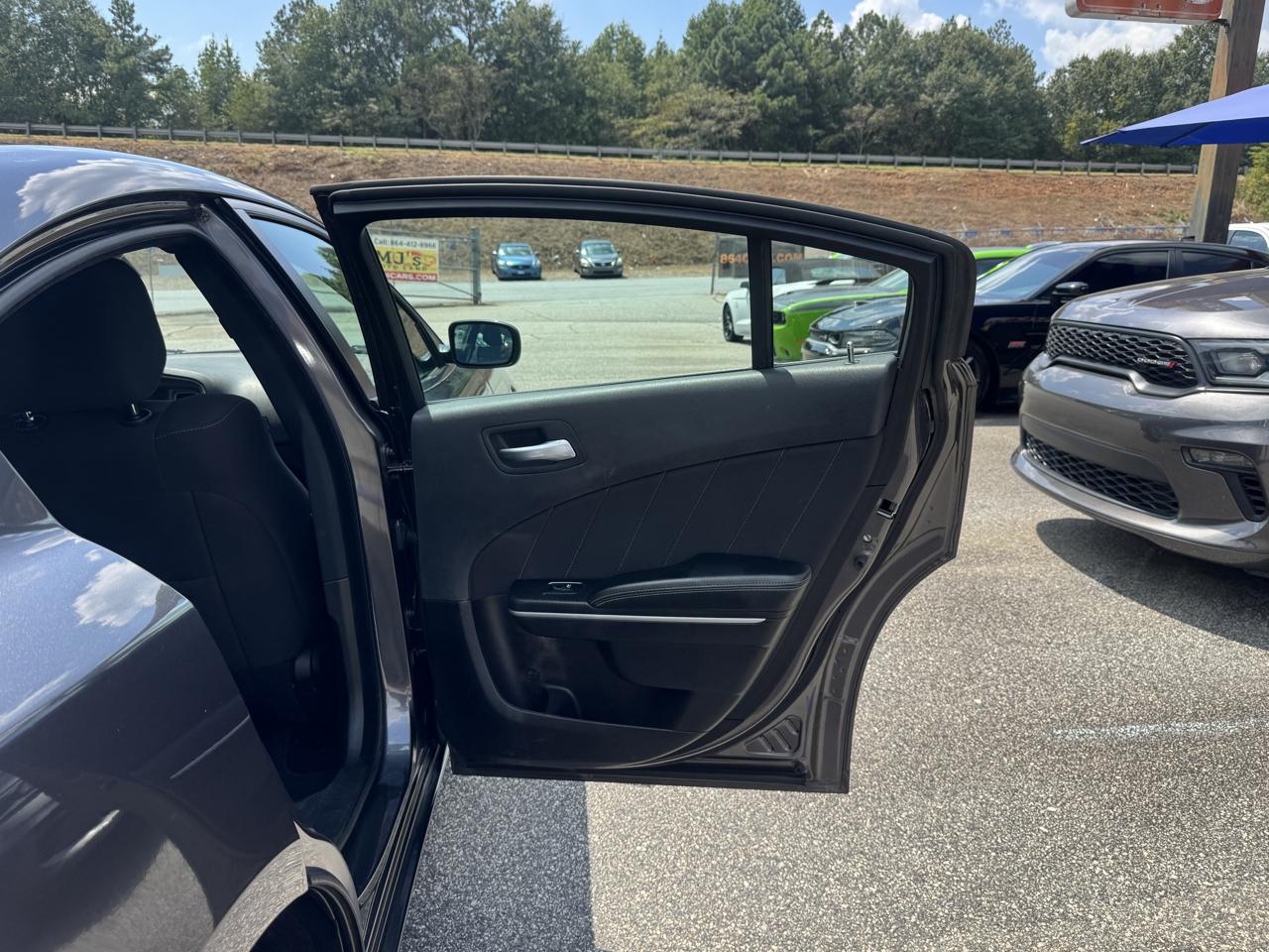 Dodge Charger SXT 2021