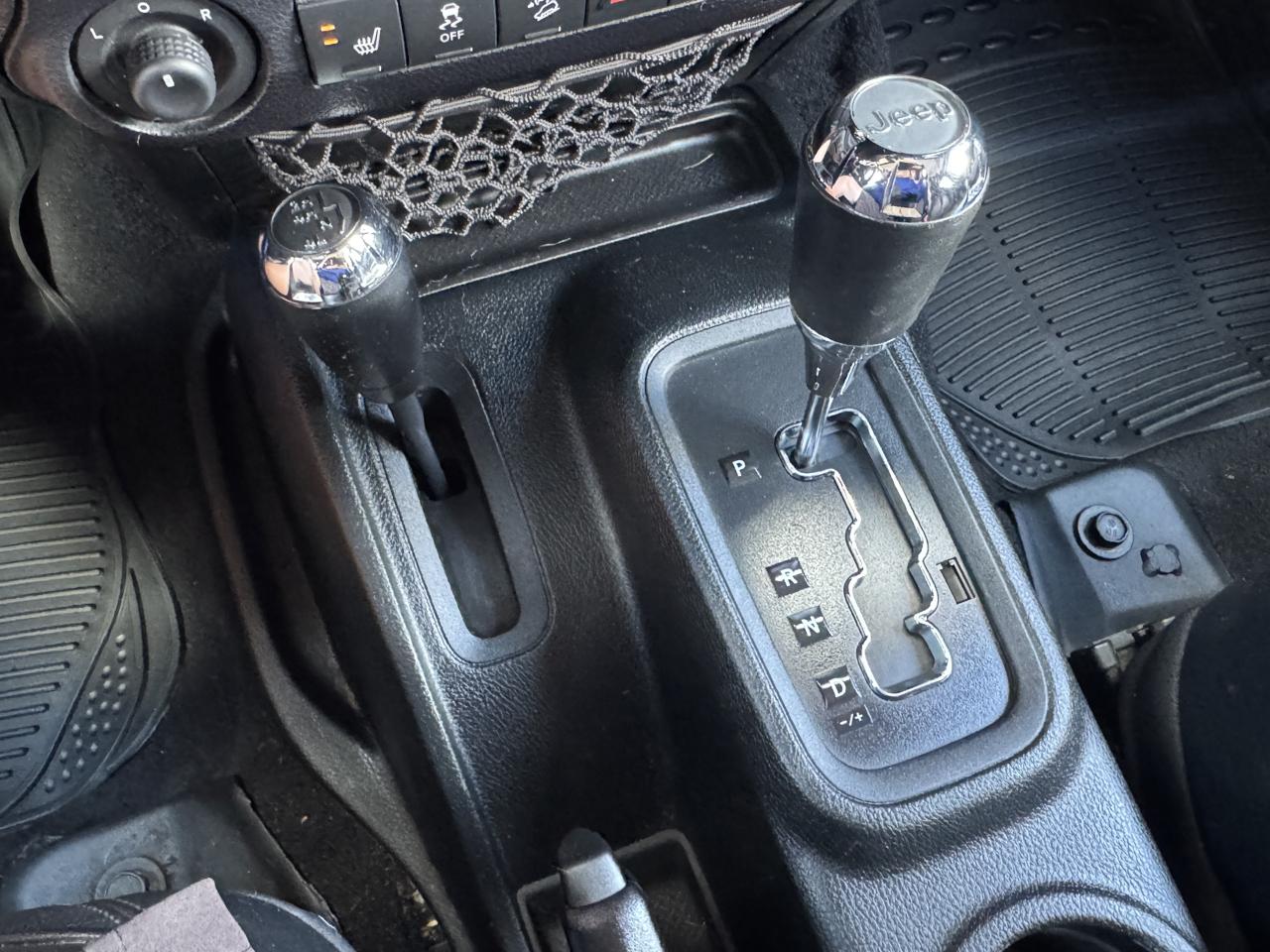 Jeep Wrangler  2017