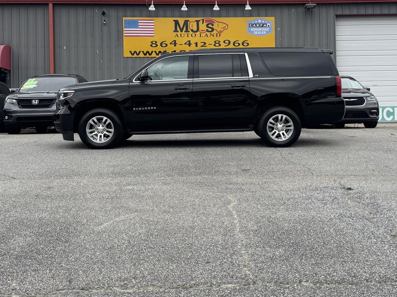 Chevrolet Suburban LT 4WD 2020
