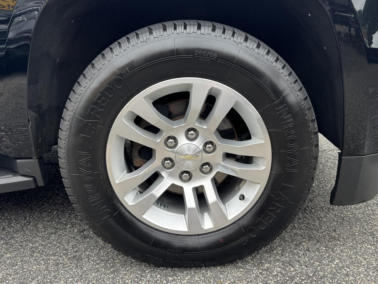 Chevrolet Suburban LT 4WD 2020