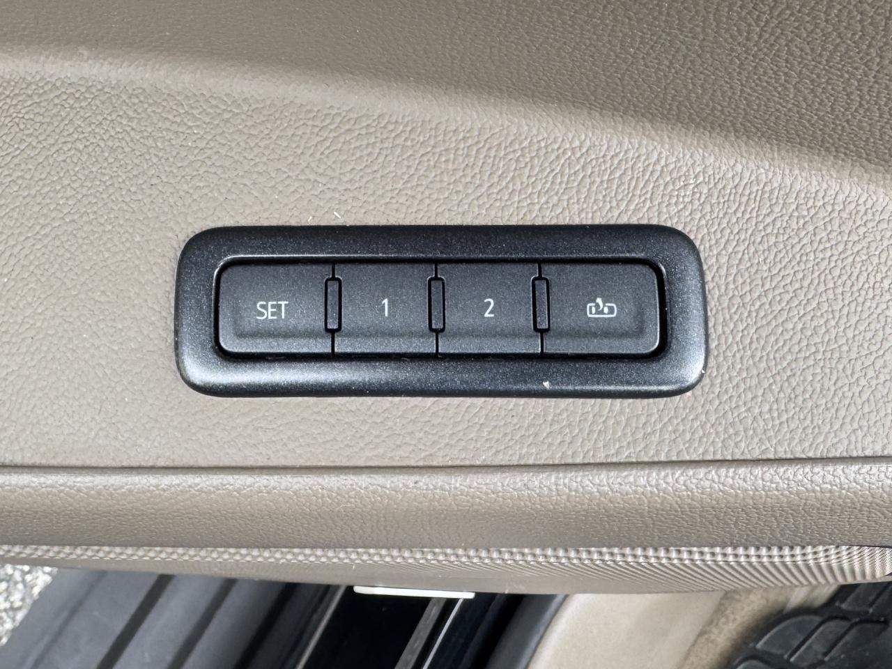 Chevrolet Suburban LT 4WD 2020