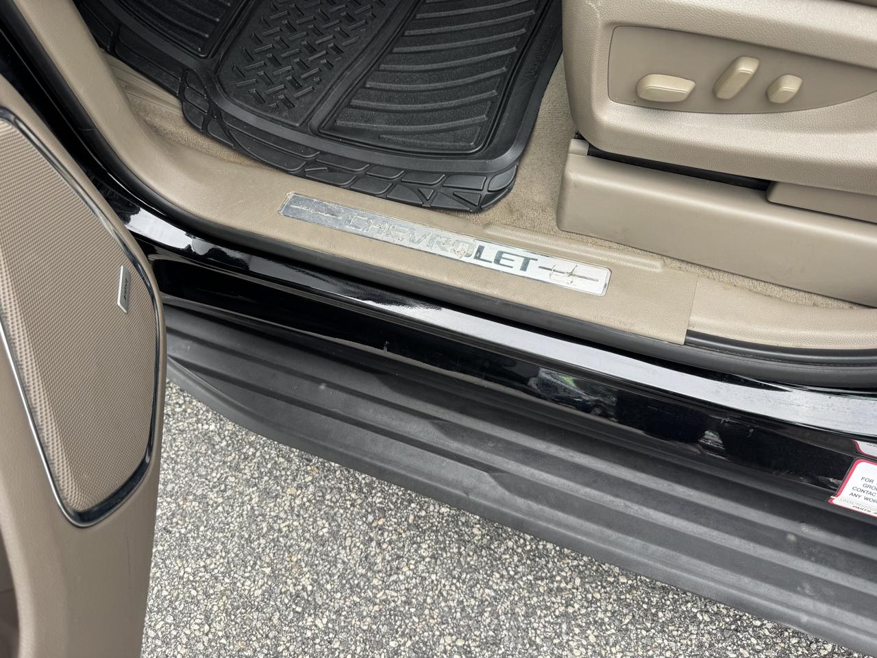 Chevrolet Suburban LT 4WD 2020