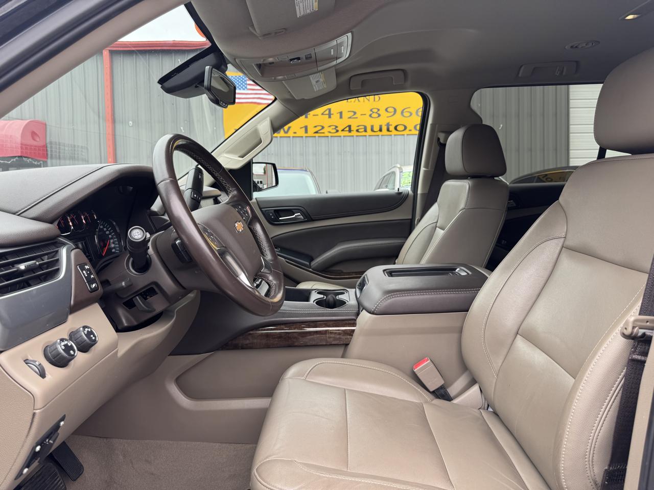 Chevrolet Suburban LT 4WD 2020