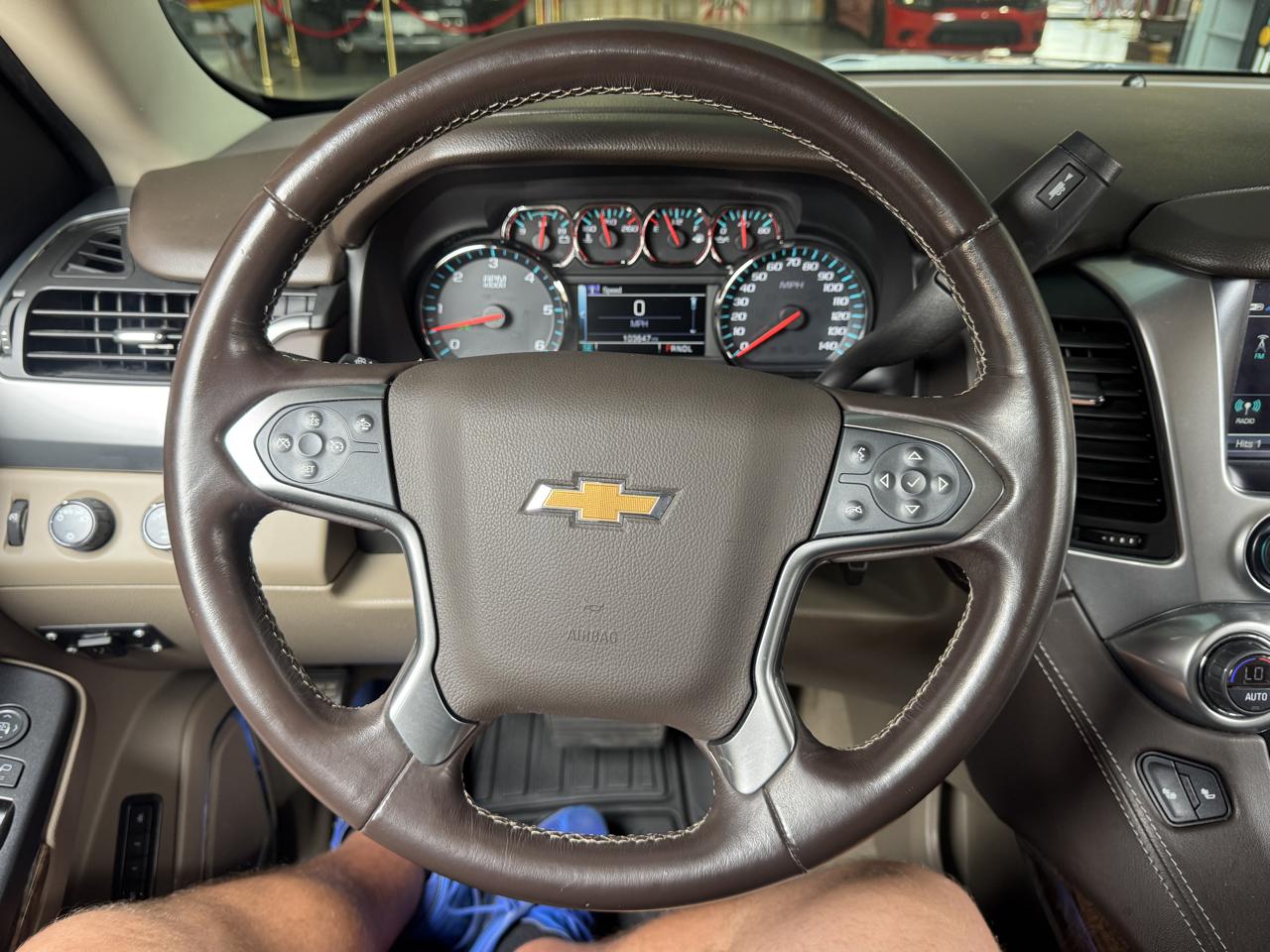 Chevrolet Suburban LT 4WD 2020