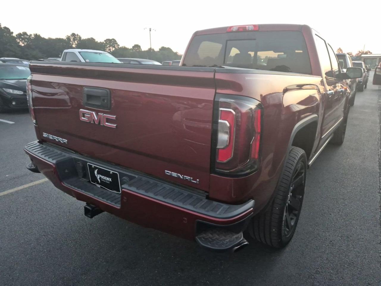 GMC Sierra 1500 Denali Crew Cab 4WD 2016