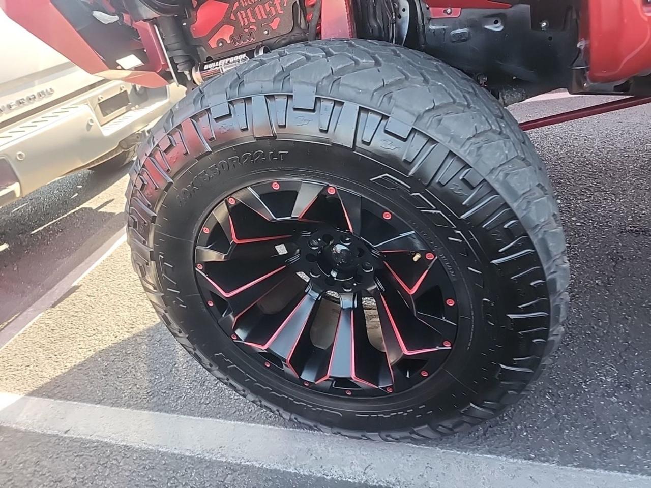 Toyota Tundra Platinum CrewMax 5.7L 4WD 2016