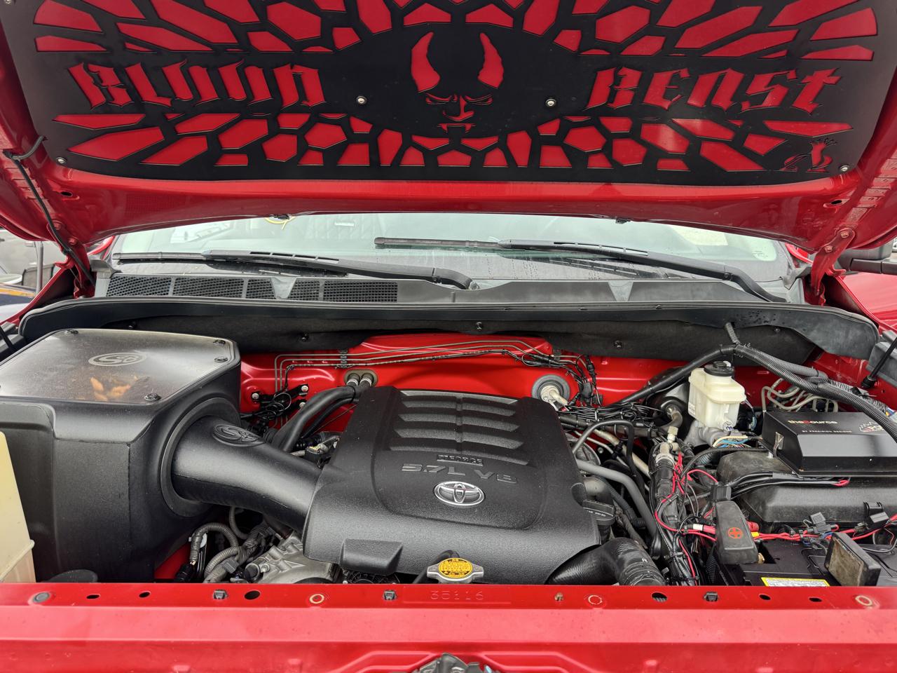 Toyota Tundra Platinum CrewMax 5.7L 4WD 2016