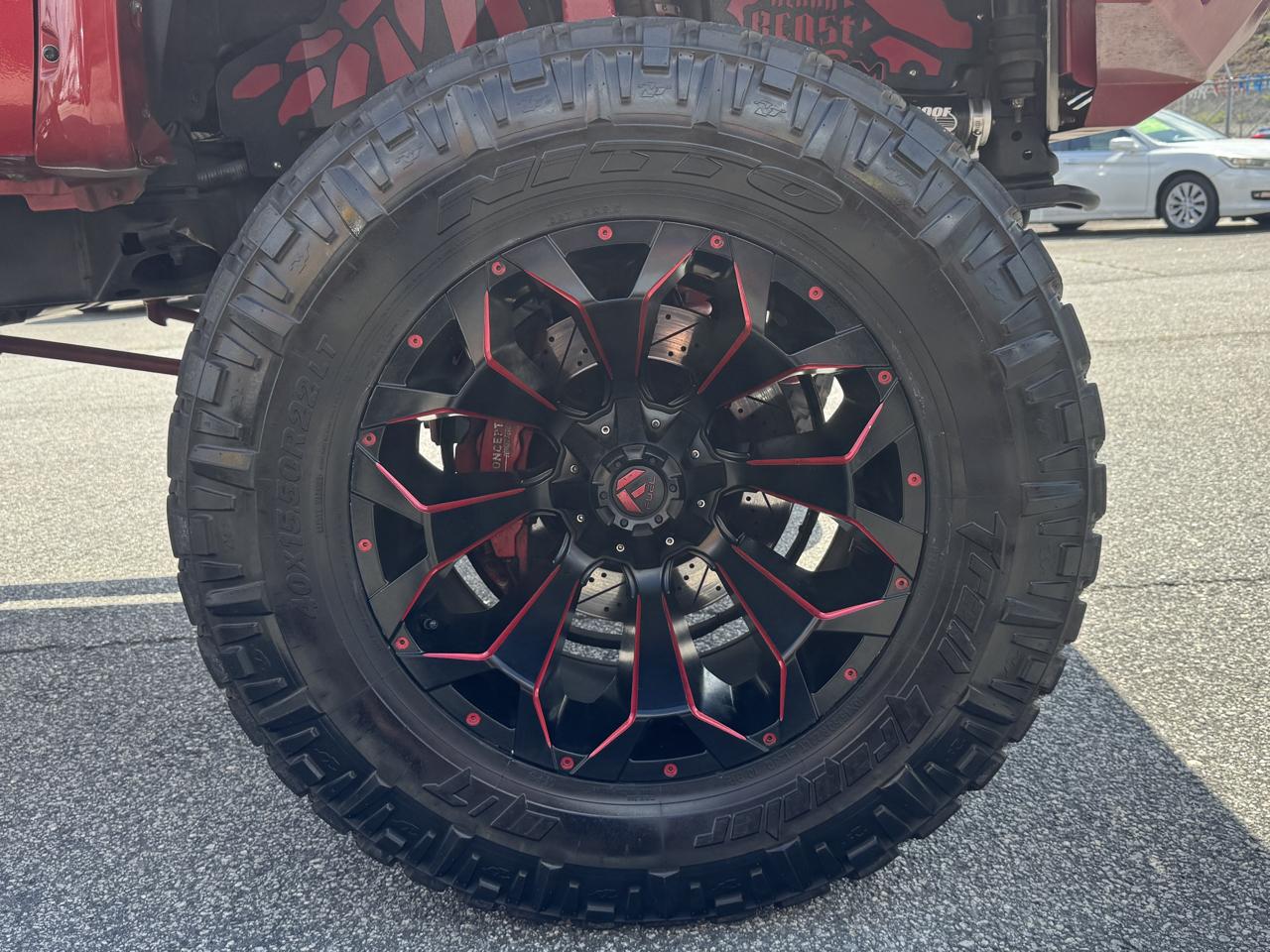 Toyota Tundra photo 8