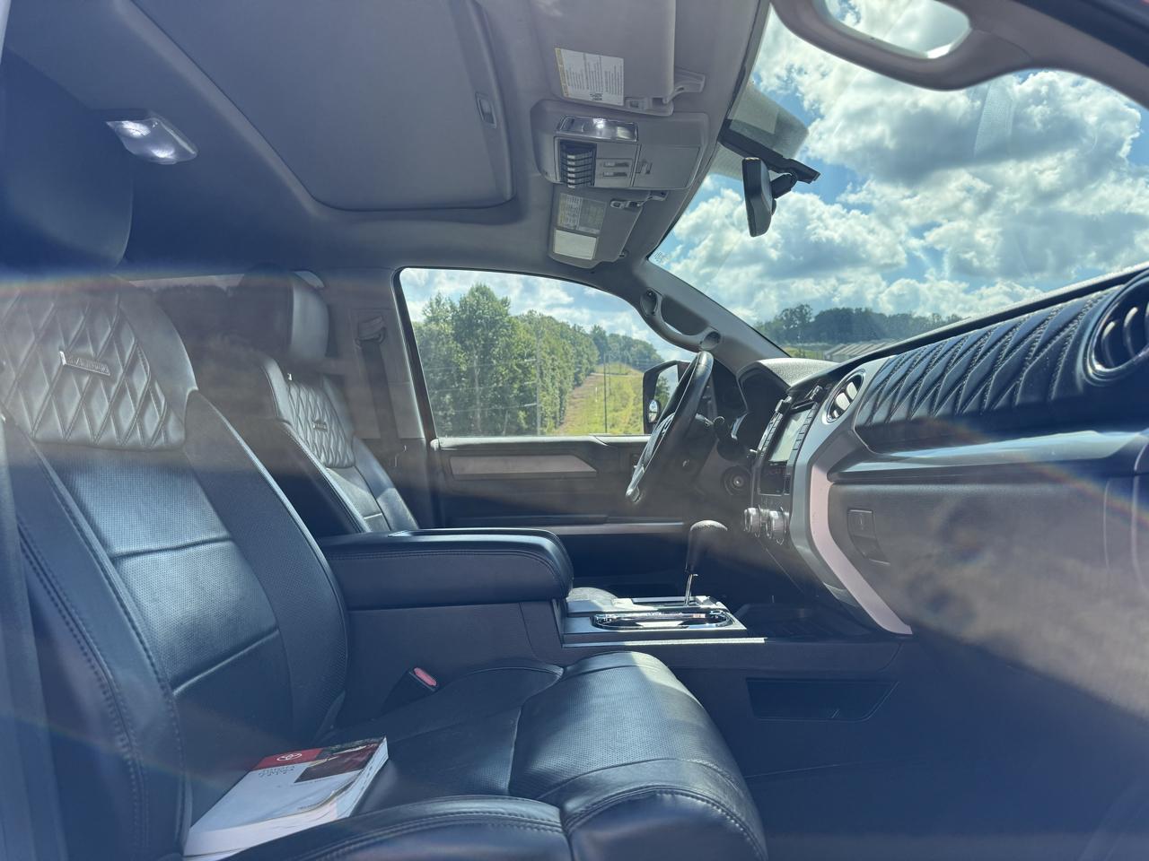 Toyota Tundra photo 13