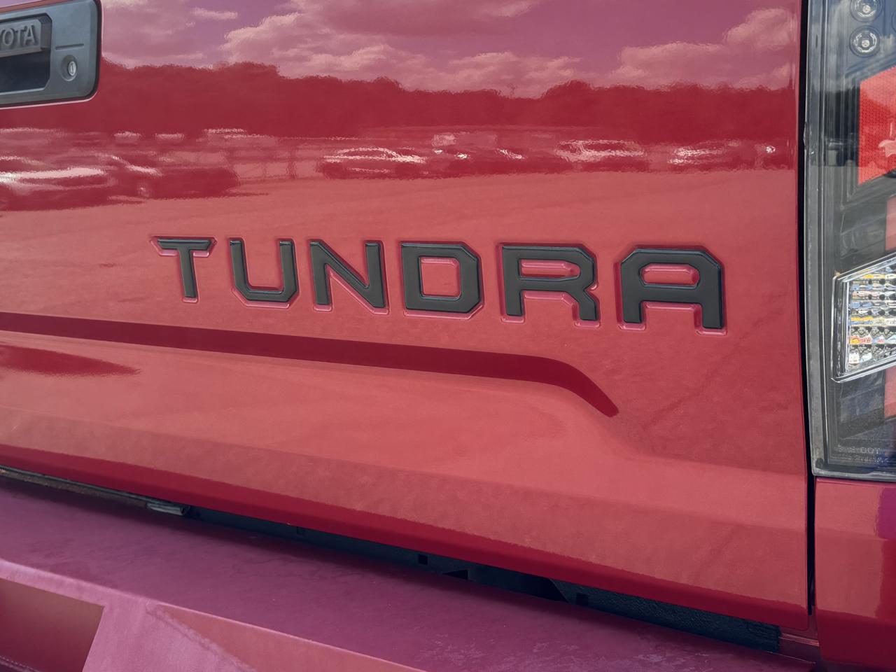 Toyota Tundra photo 25