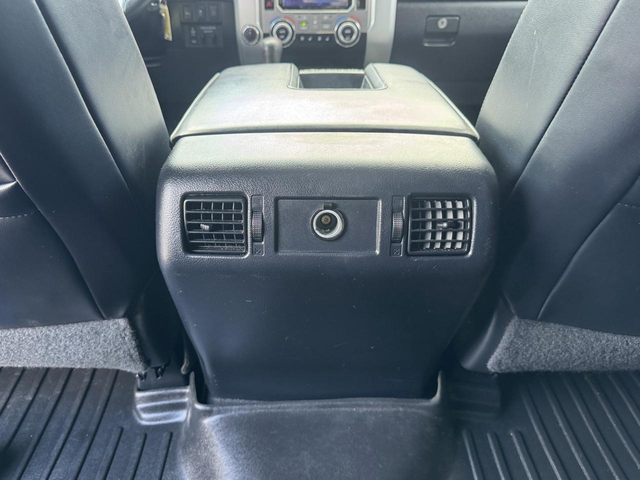 Toyota Tundra photo 37