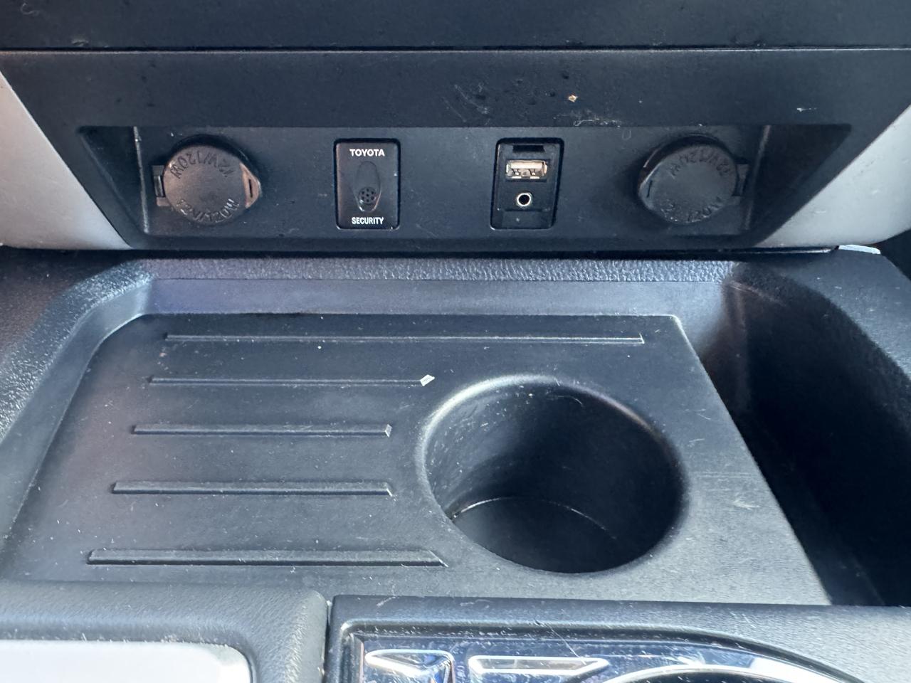 Toyota Tundra photo 77