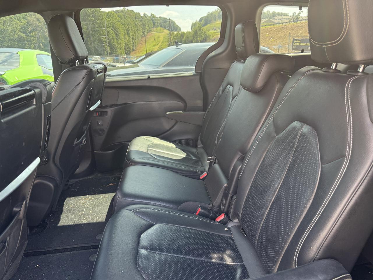 Chrysler Pacifica Touring-L Plus 2019