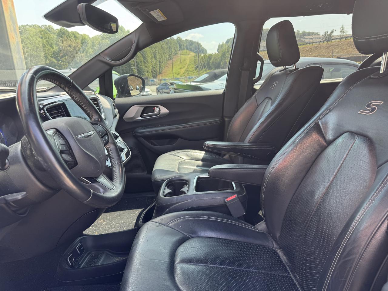 Chrysler Pacifica Touring-L Plus 2019