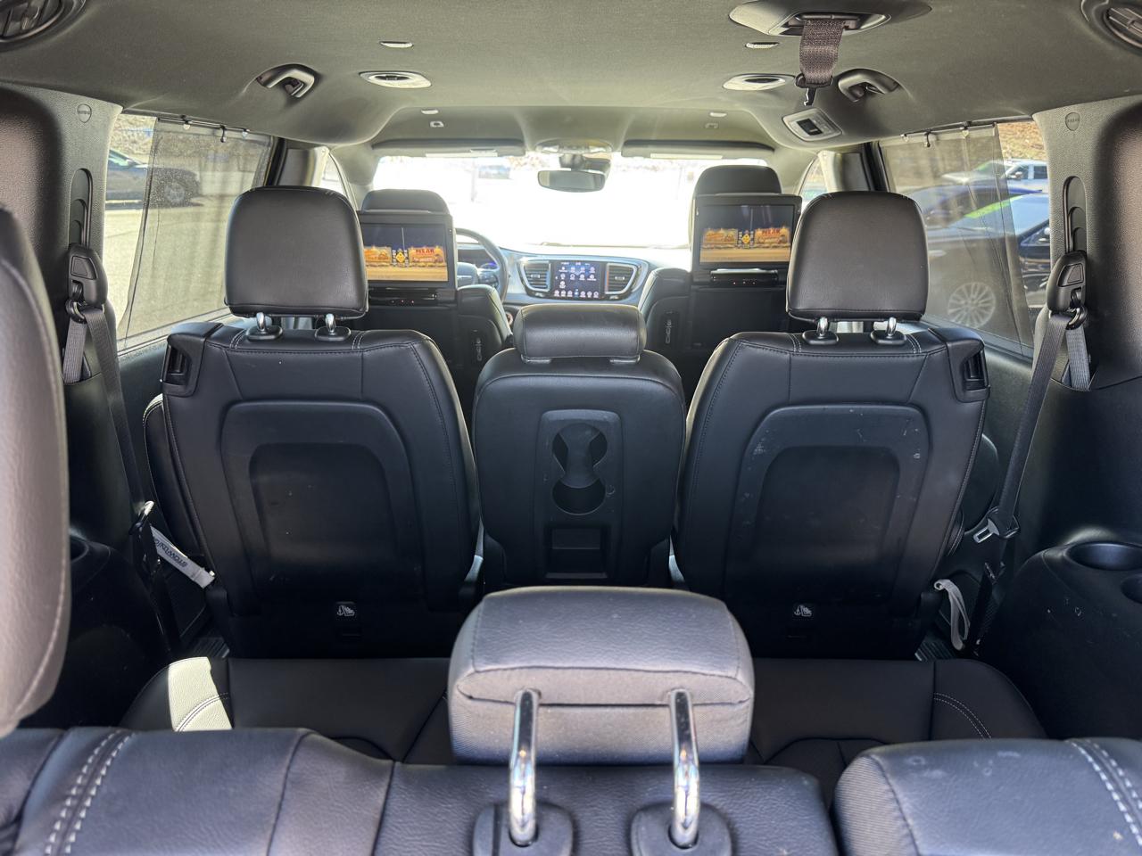 Chrysler Pacifica Touring-L Plus 2019