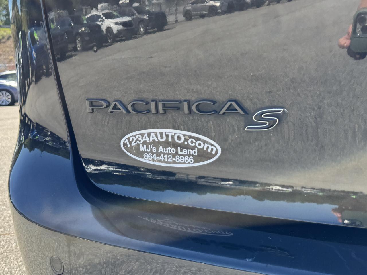 Chrysler Pacifica Touring-L Plus 2019