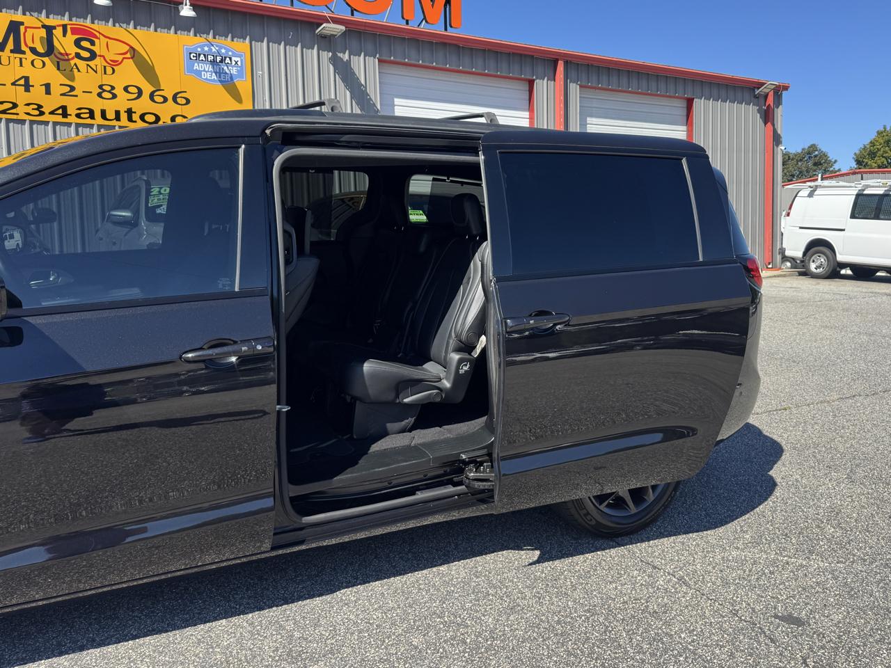 Chrysler Pacifica Touring-L Plus 2019
