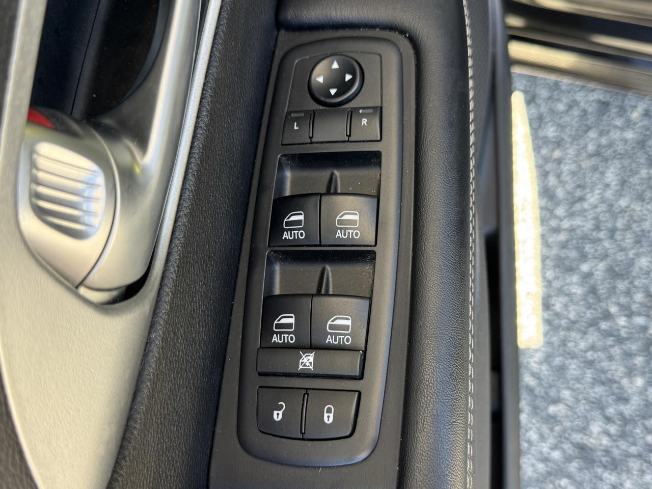 Chrysler Pacifica Touring-L Plus 2019