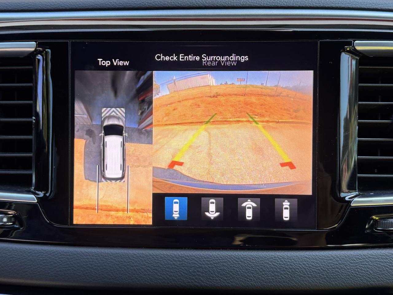 Chrysler Pacifica Touring-L Plus 2019