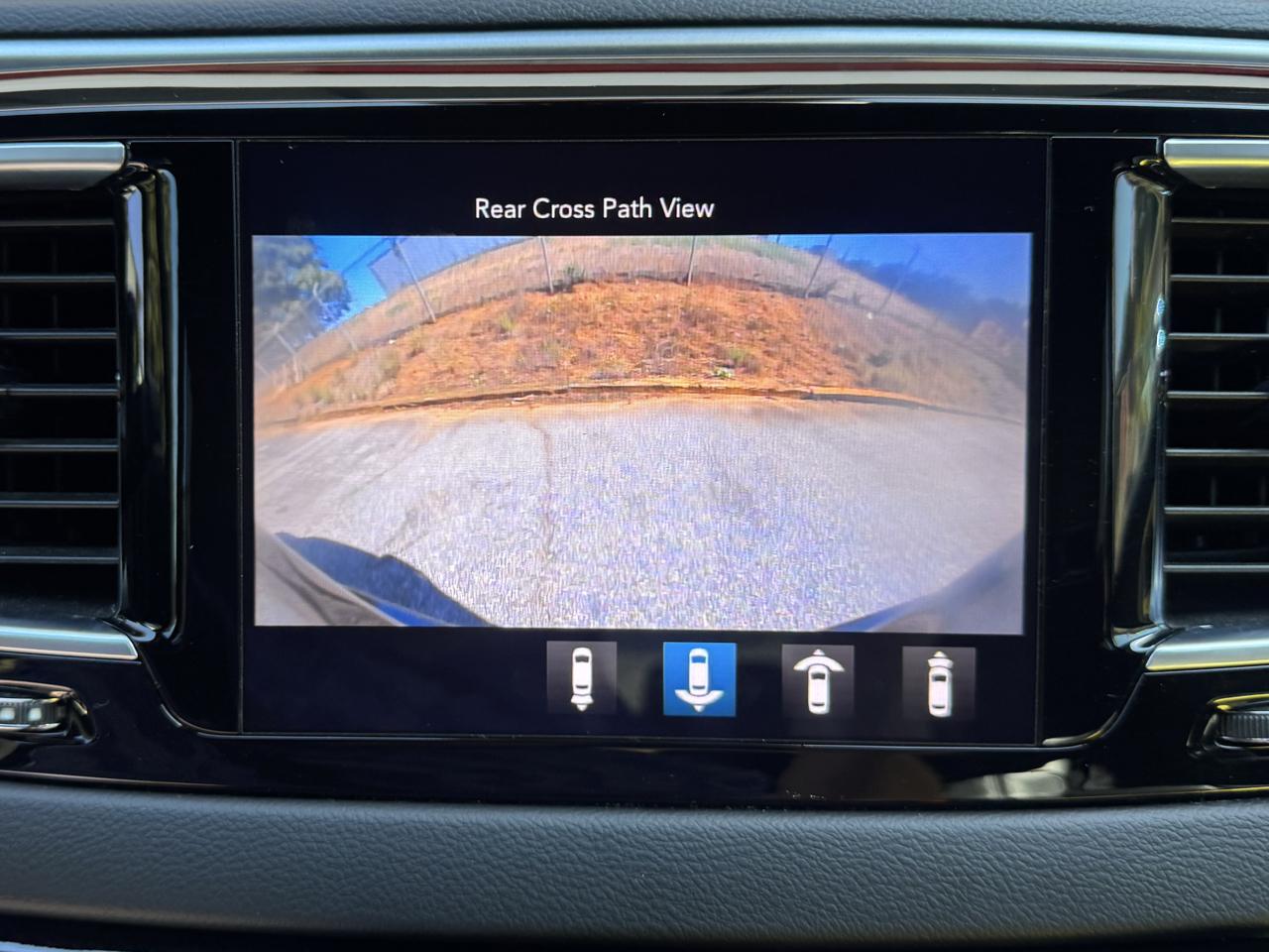 Chrysler Pacifica Touring-L Plus 2019