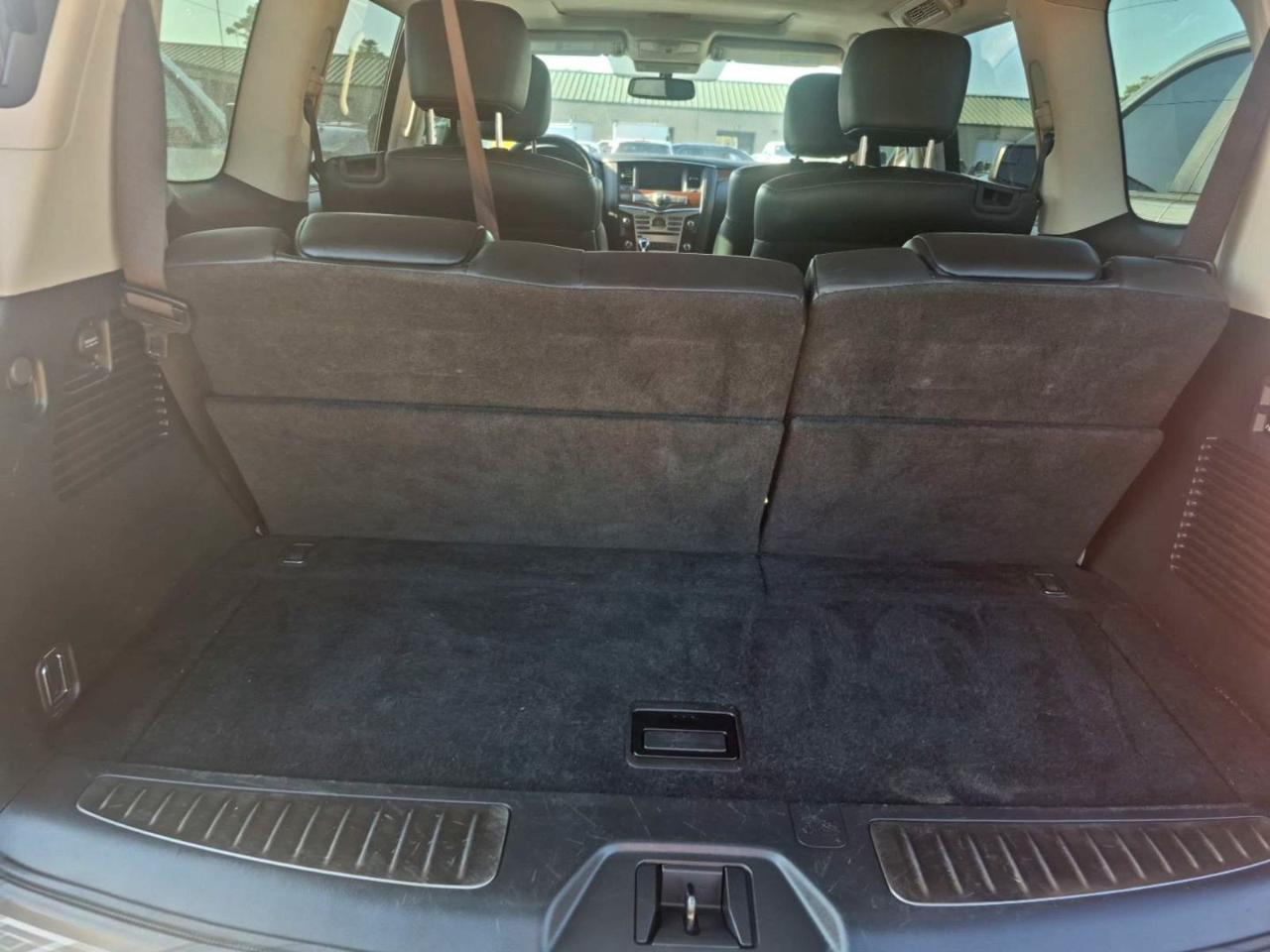 Infiniti QX80 Base 2018