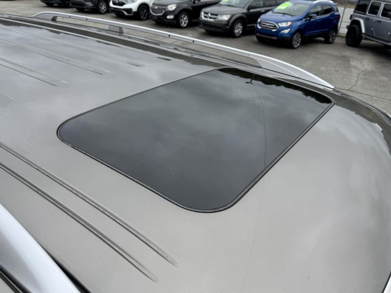 Infiniti QX80 photo 11