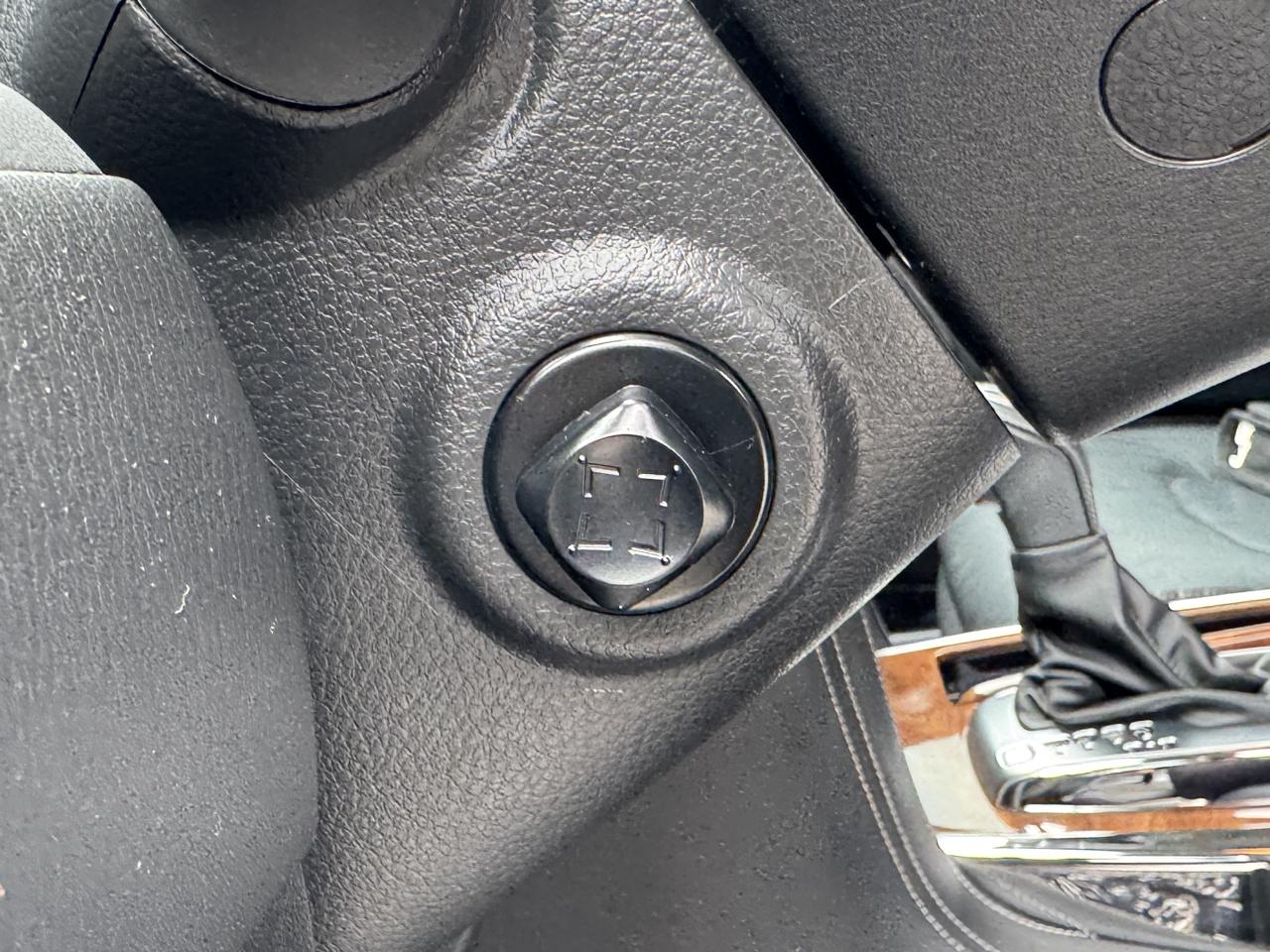 Infiniti QX80 photo 51