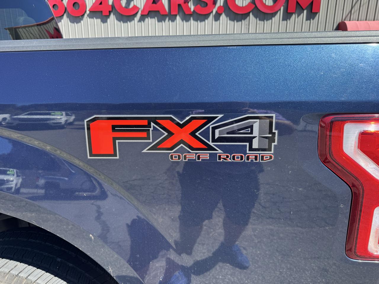 Ford F-150 XLT SuperCrew 4WD 2018
