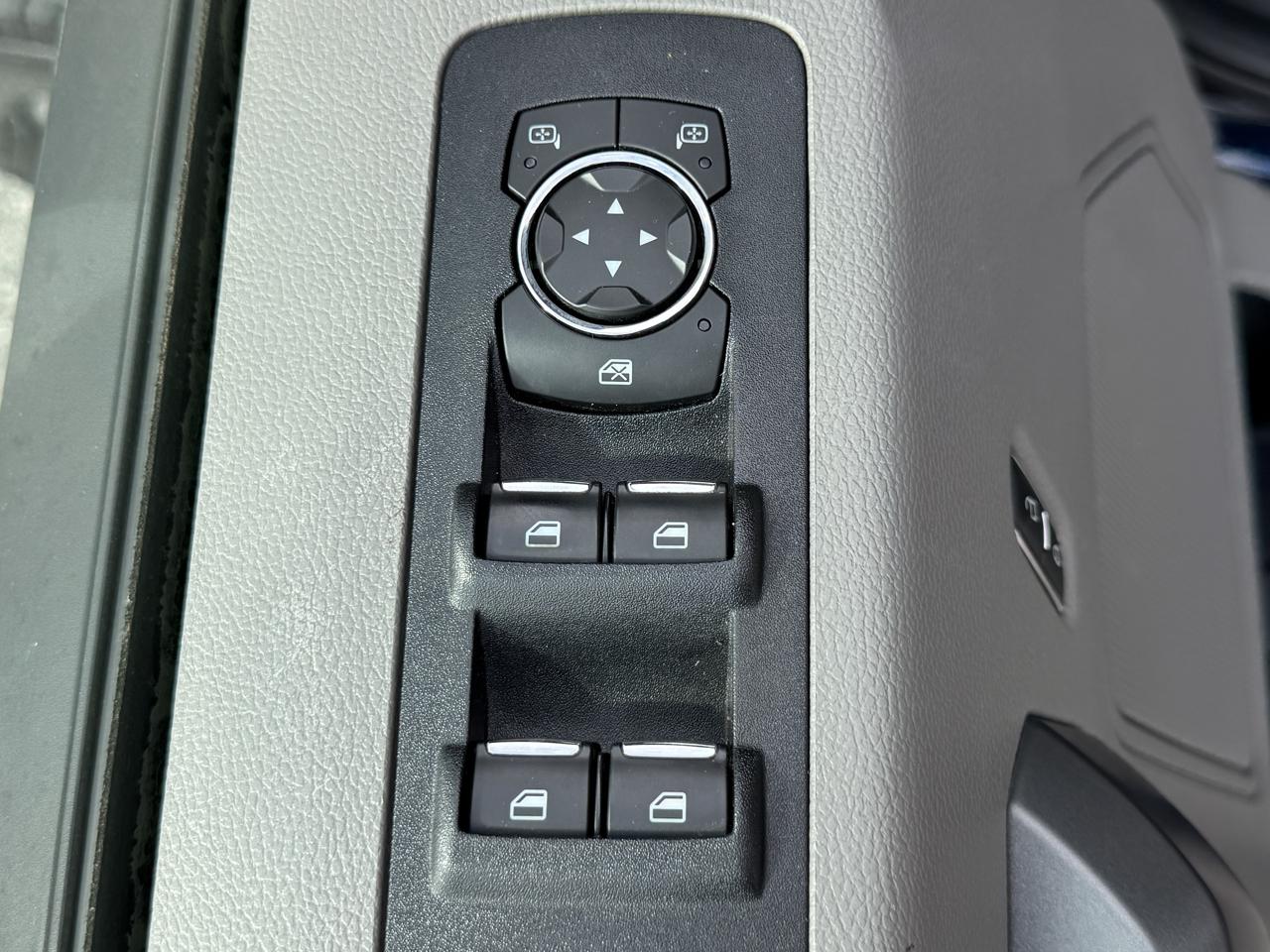 Ford F-150 XLT SuperCrew 4WD 2018