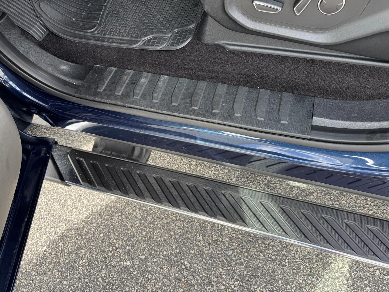 Ford F-150 XLT SuperCrew 4WD 2018