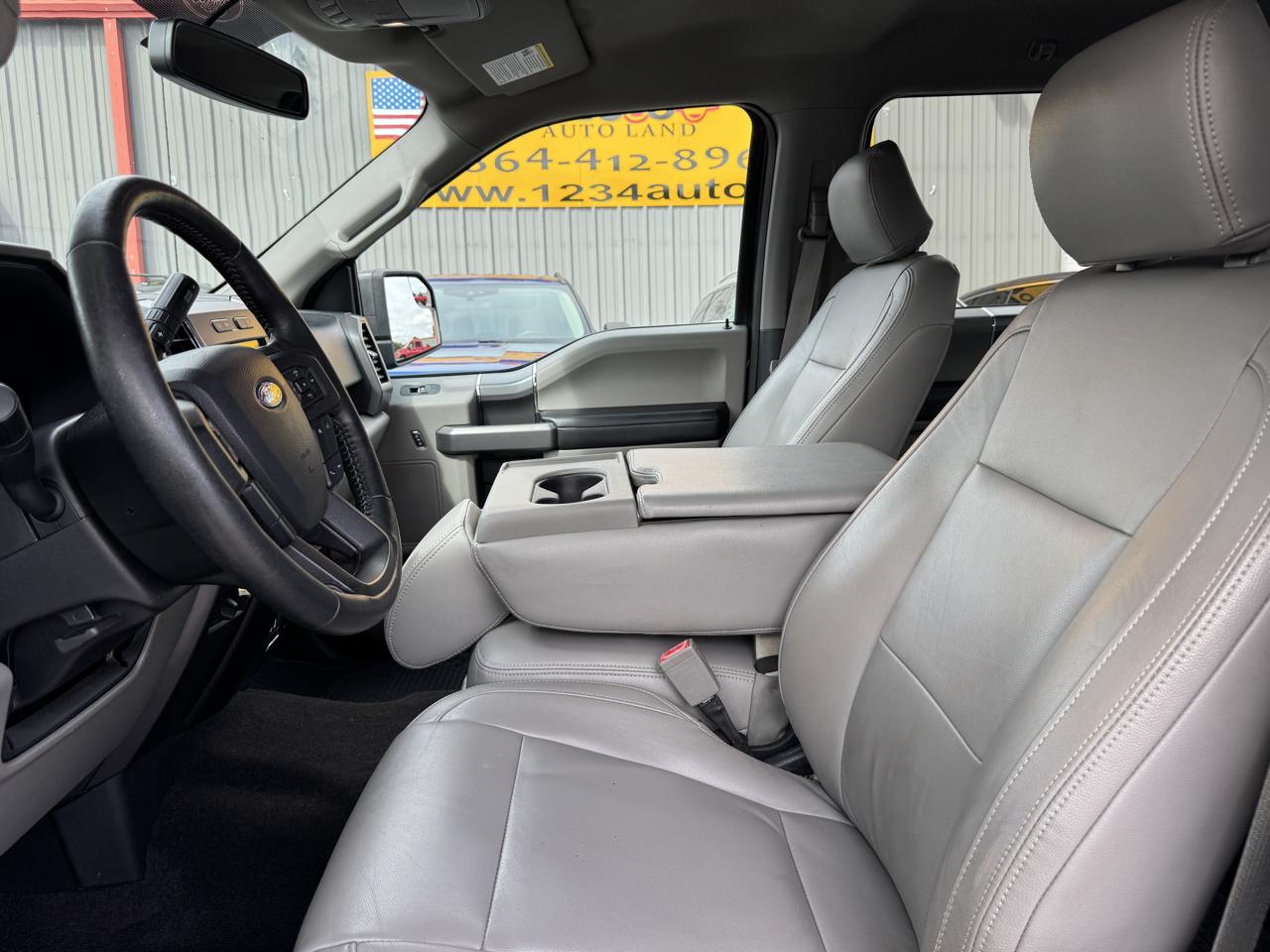 Ford F-150 XLT SuperCrew 4WD 2018