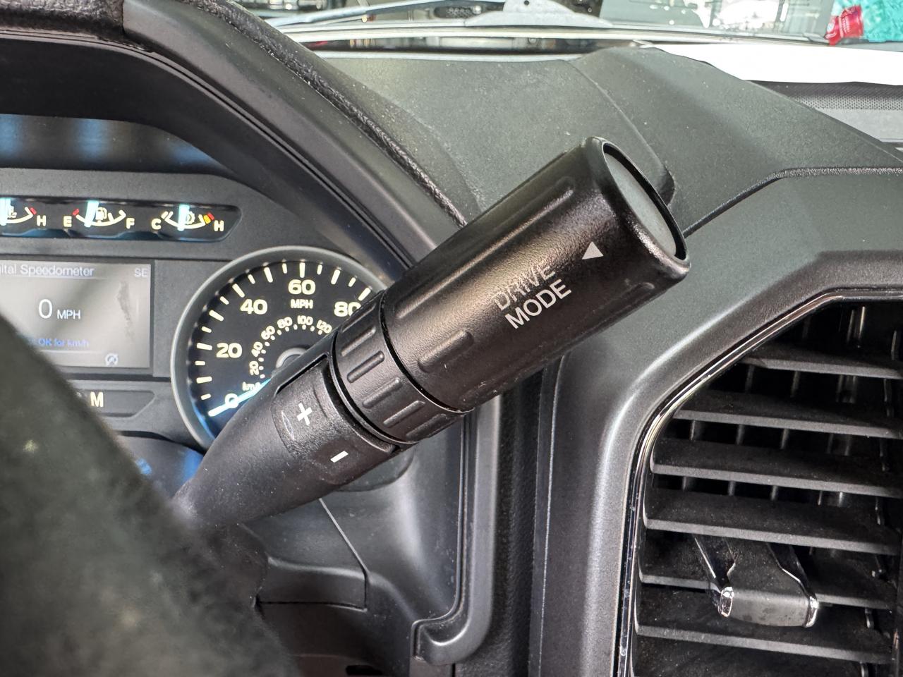 Ford F-150 XLT SuperCrew 4WD 2018