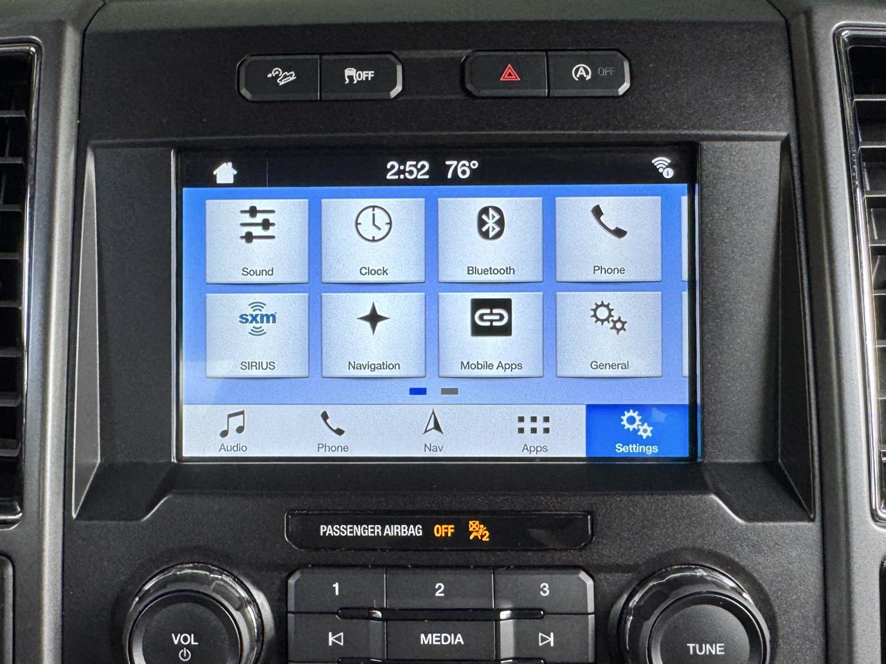 Ford F-150 XLT SuperCrew 4WD 2018