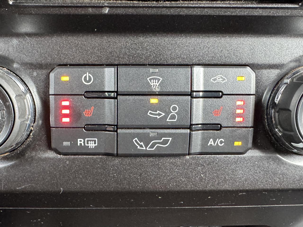 Ford F-150 XLT SuperCrew 4WD 2018