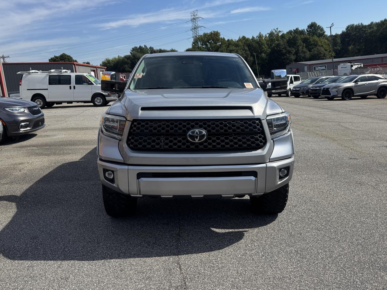 Toyota Tundra Platinum CrewMax 5.7L 4WD 2020