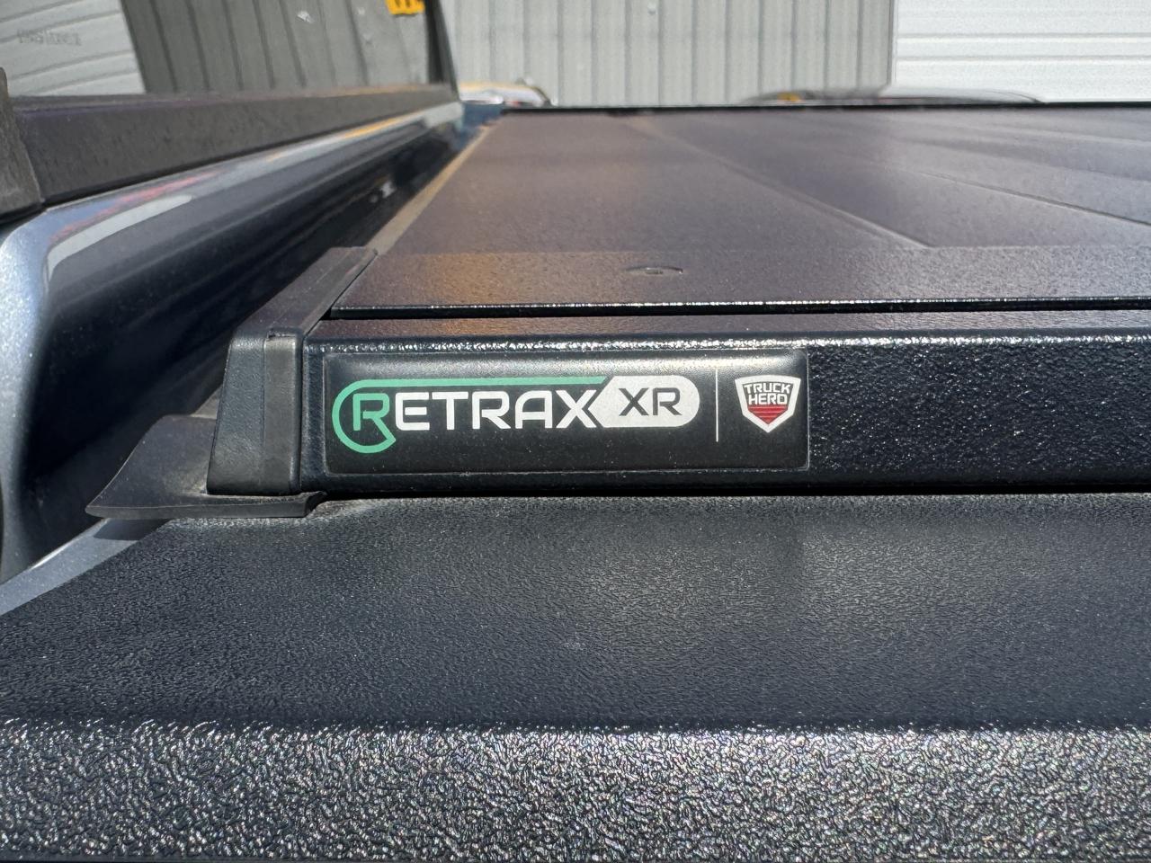 Toyota Tundra Platinum CrewMax 5.7L 4WD 2020