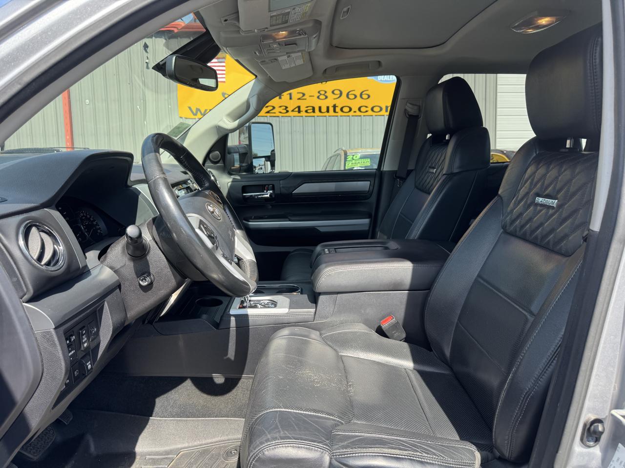 Toyota Tundra Platinum CrewMax 5.7L 4WD 2020
