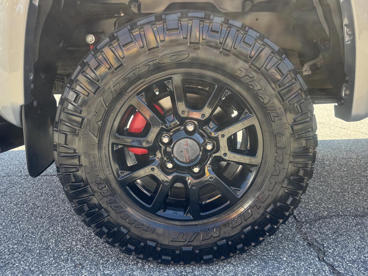 Toyota Tundra Platinum CrewMax 5.7L 4WD 2020
